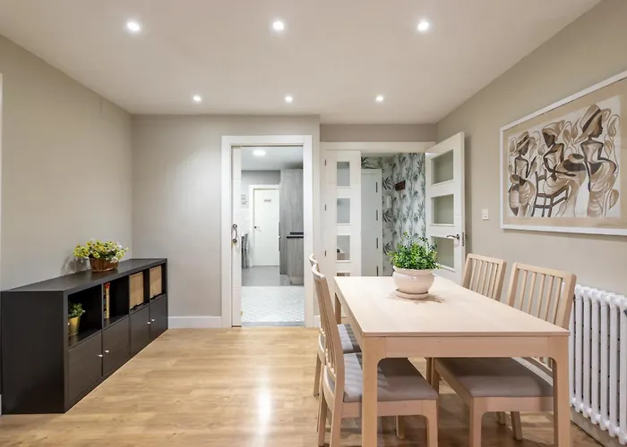 Apartamento En Licenciado Poza
